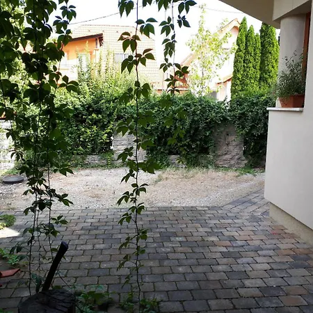 Kertvarosi * Tiszaujvaros
