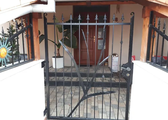 Kertvárosi Apartamento Tiszaújváros
